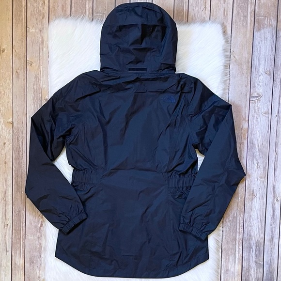 The North Face Women’s Resolve Parka II Waterproof Navy Rain Jacket - Picture 7 of 9